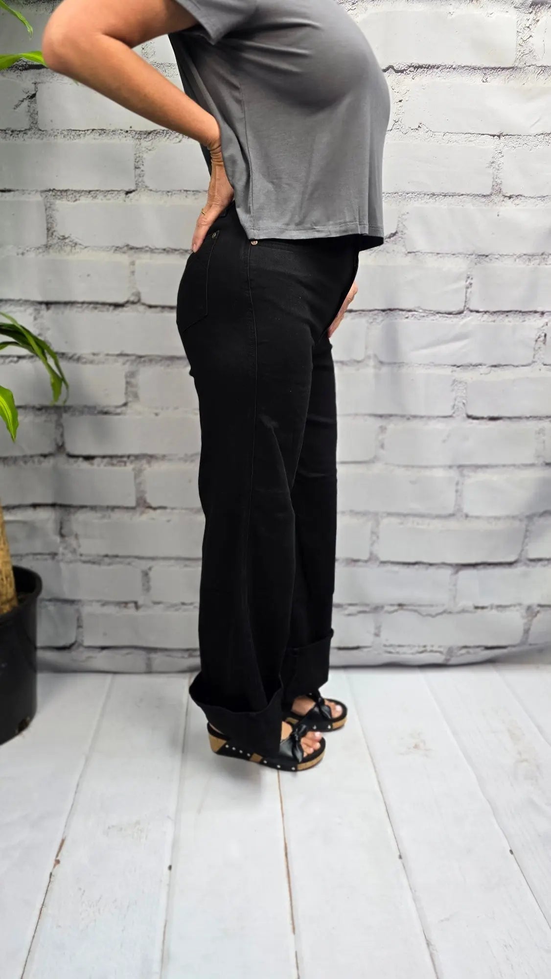 Ava Cuff Wide Leg Judy Blue
