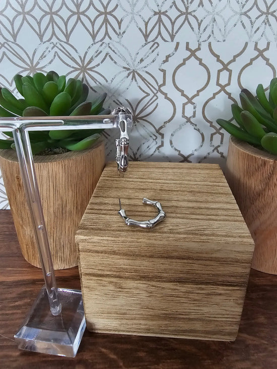 Metal Bamboo Hoop Earring Zenzii