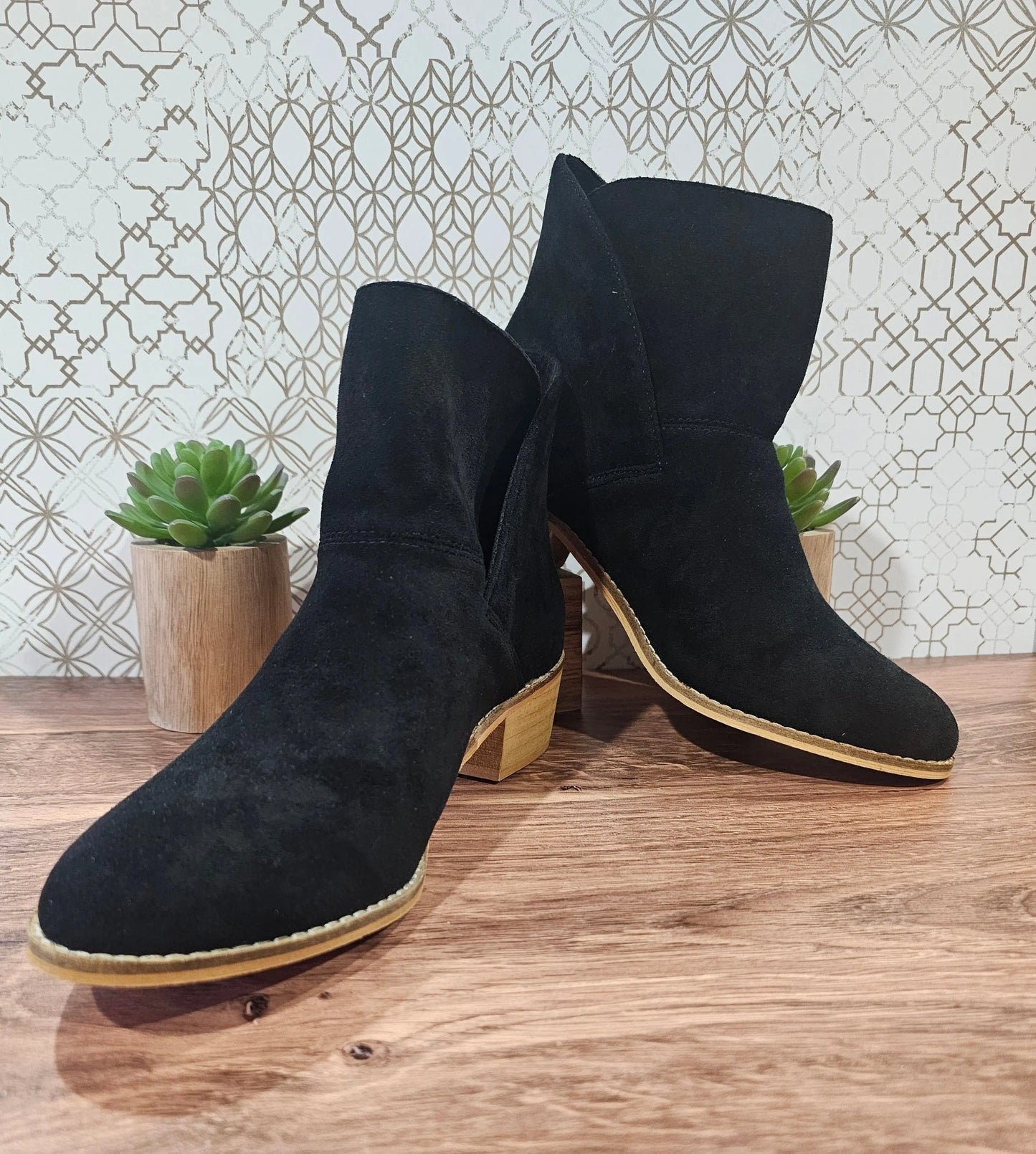 Short Black Boots Corky's