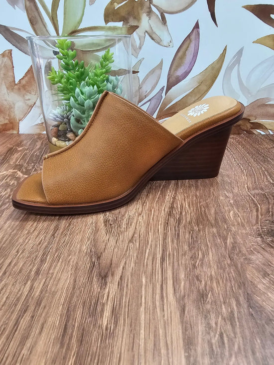 Vellore Wedge Sandal Yellow Box