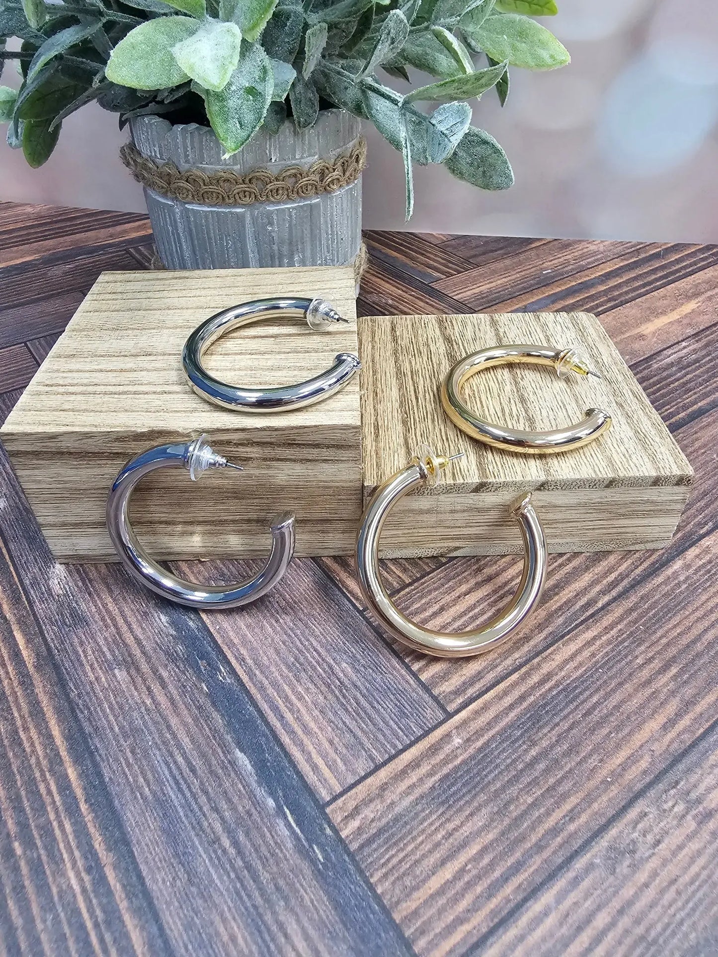 Shiny Hoop Earrings What's Hot