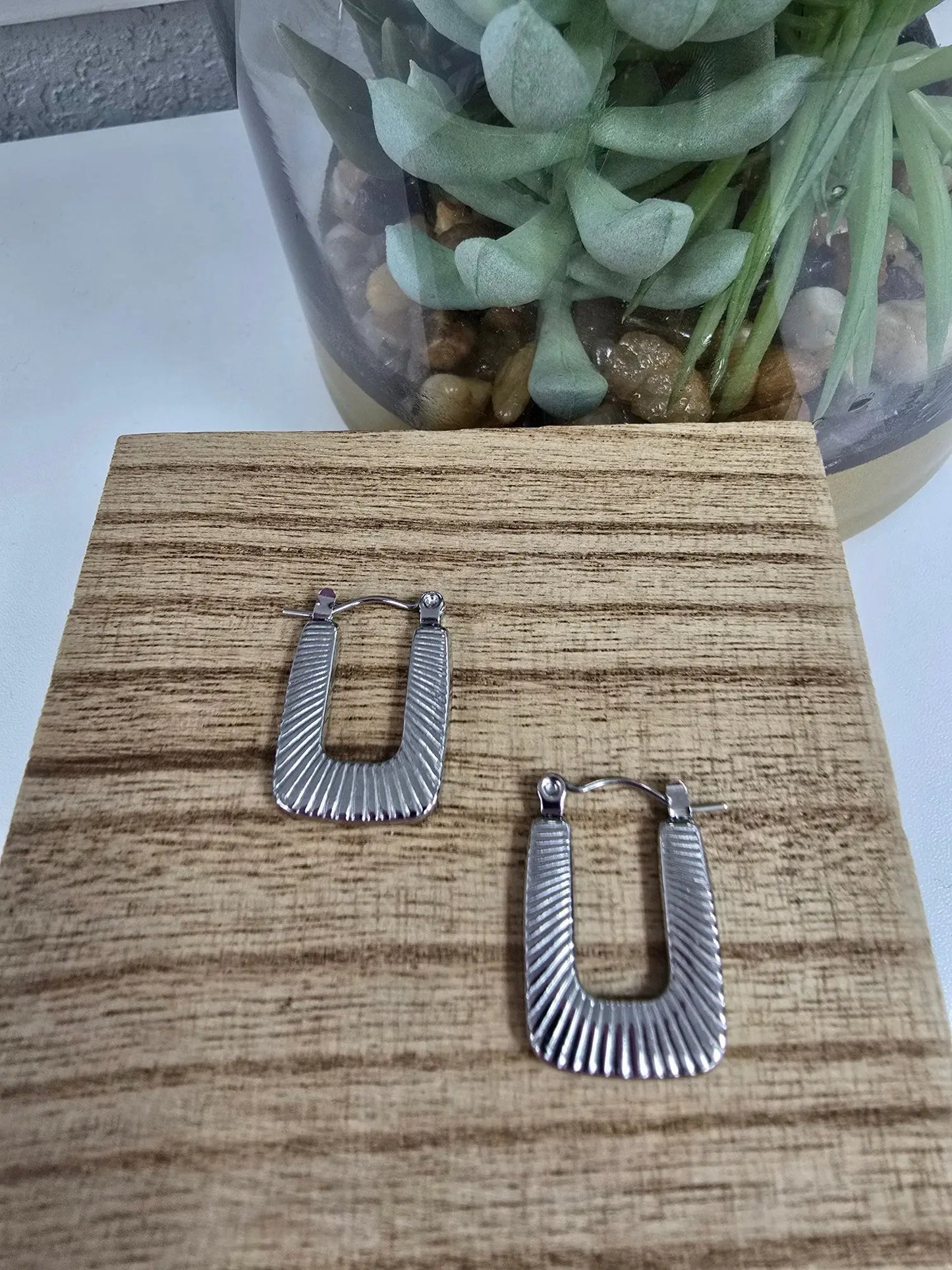 Textured U Hoops Blueye Jewelry