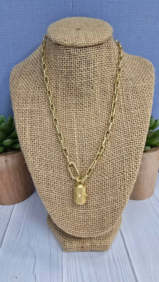 Stella Locket Necklace Scout