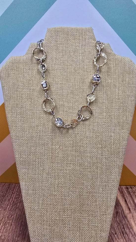 The Aurelia Links Necklace with Silver Links What's Hot