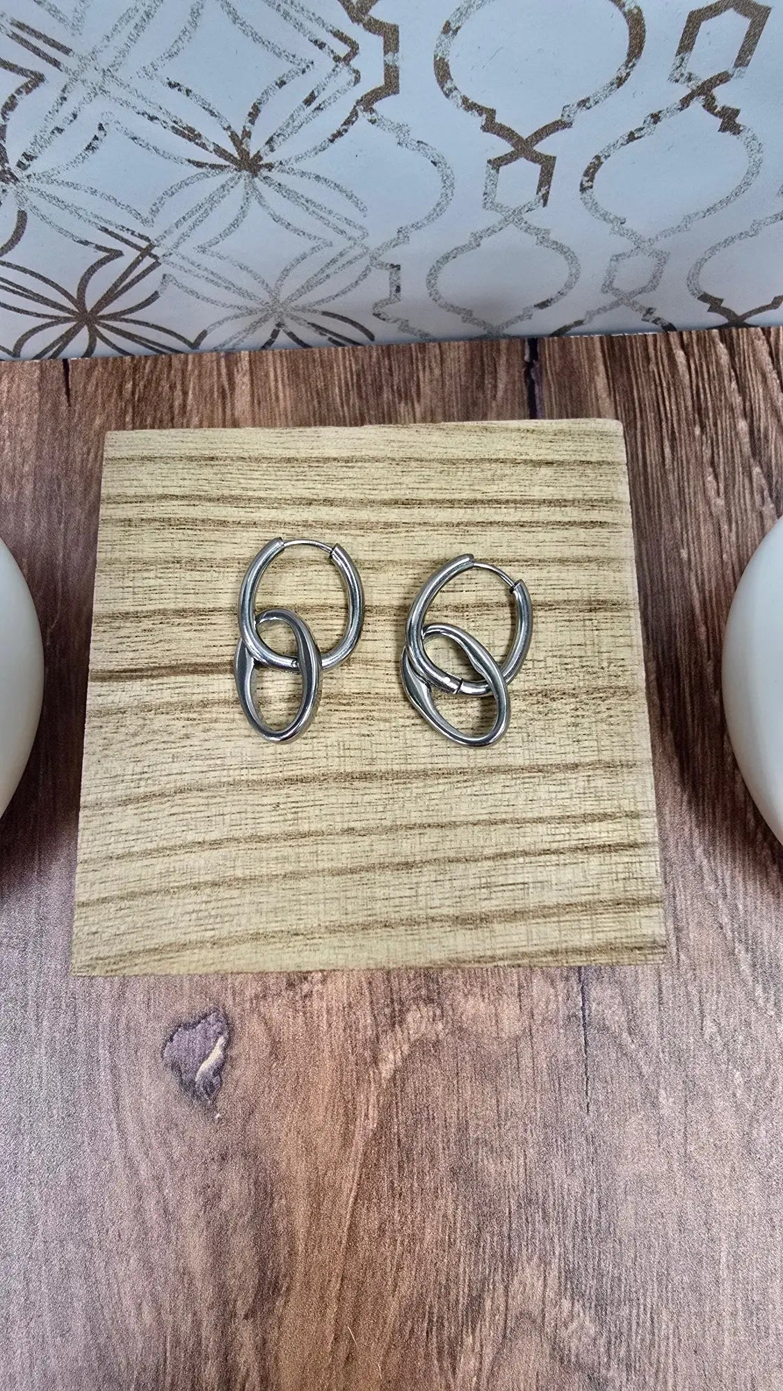 Waterproof dangle earrings WJW