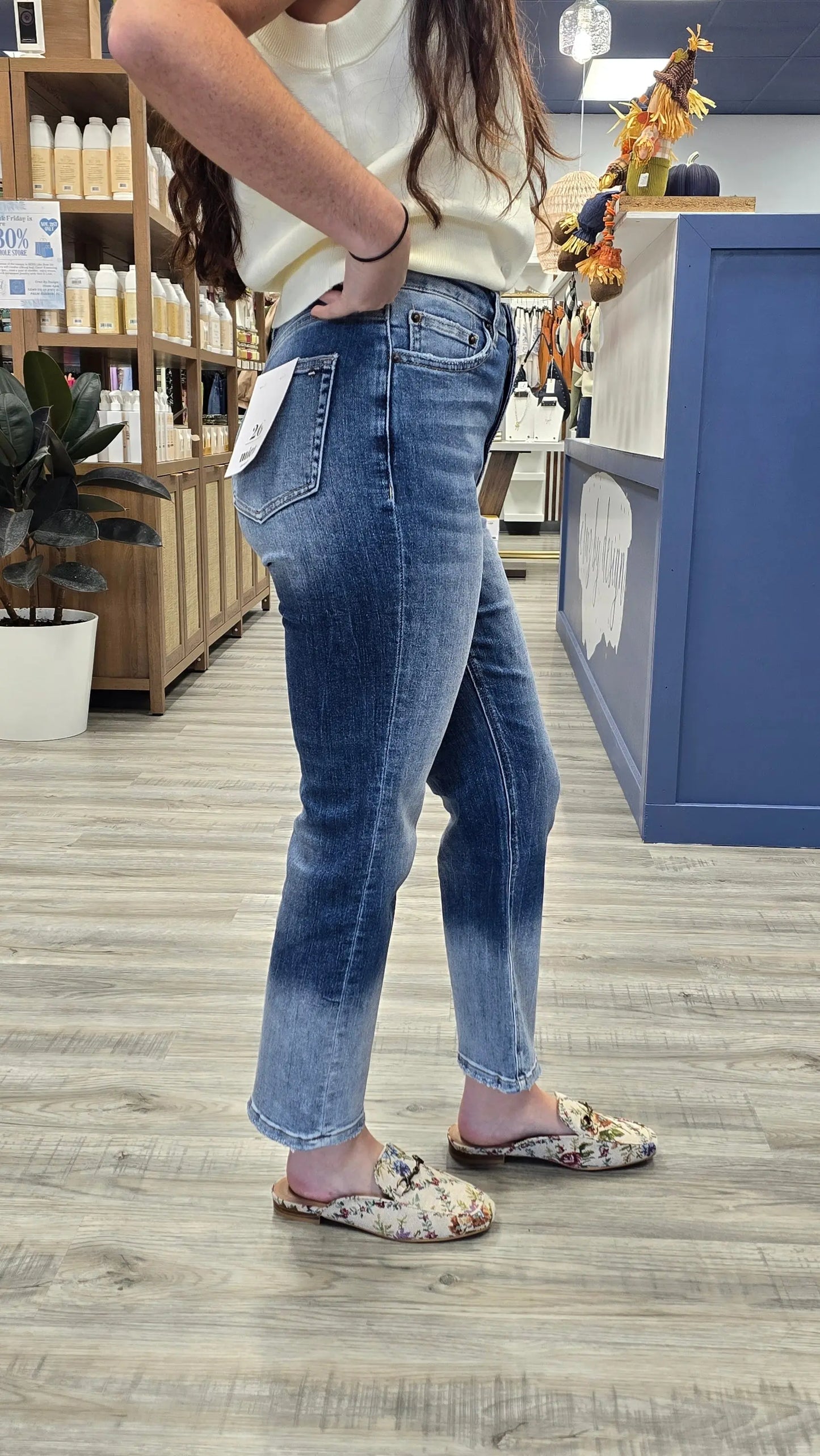 The Jovie Petite Straights MIca