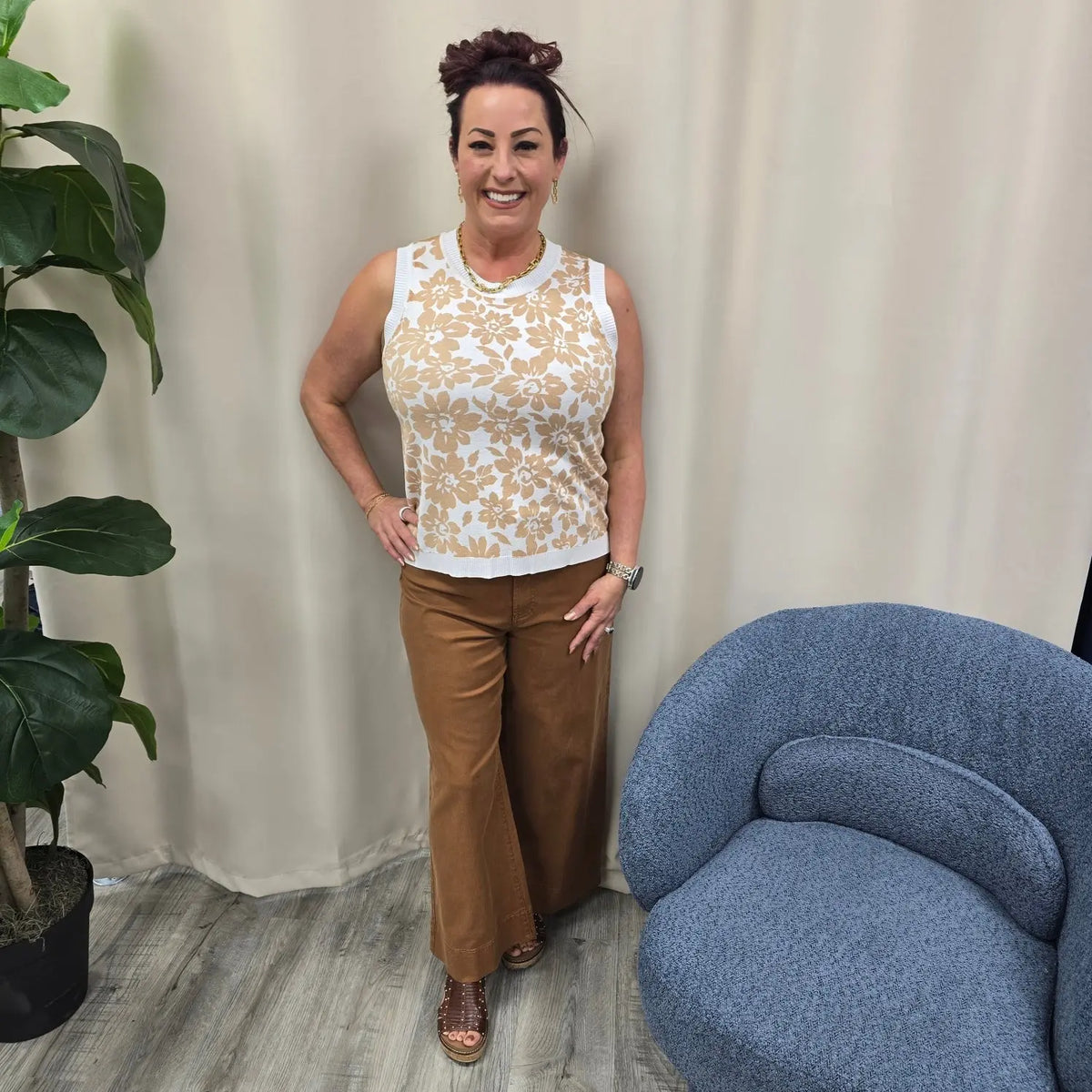 beige floral tank Staccato