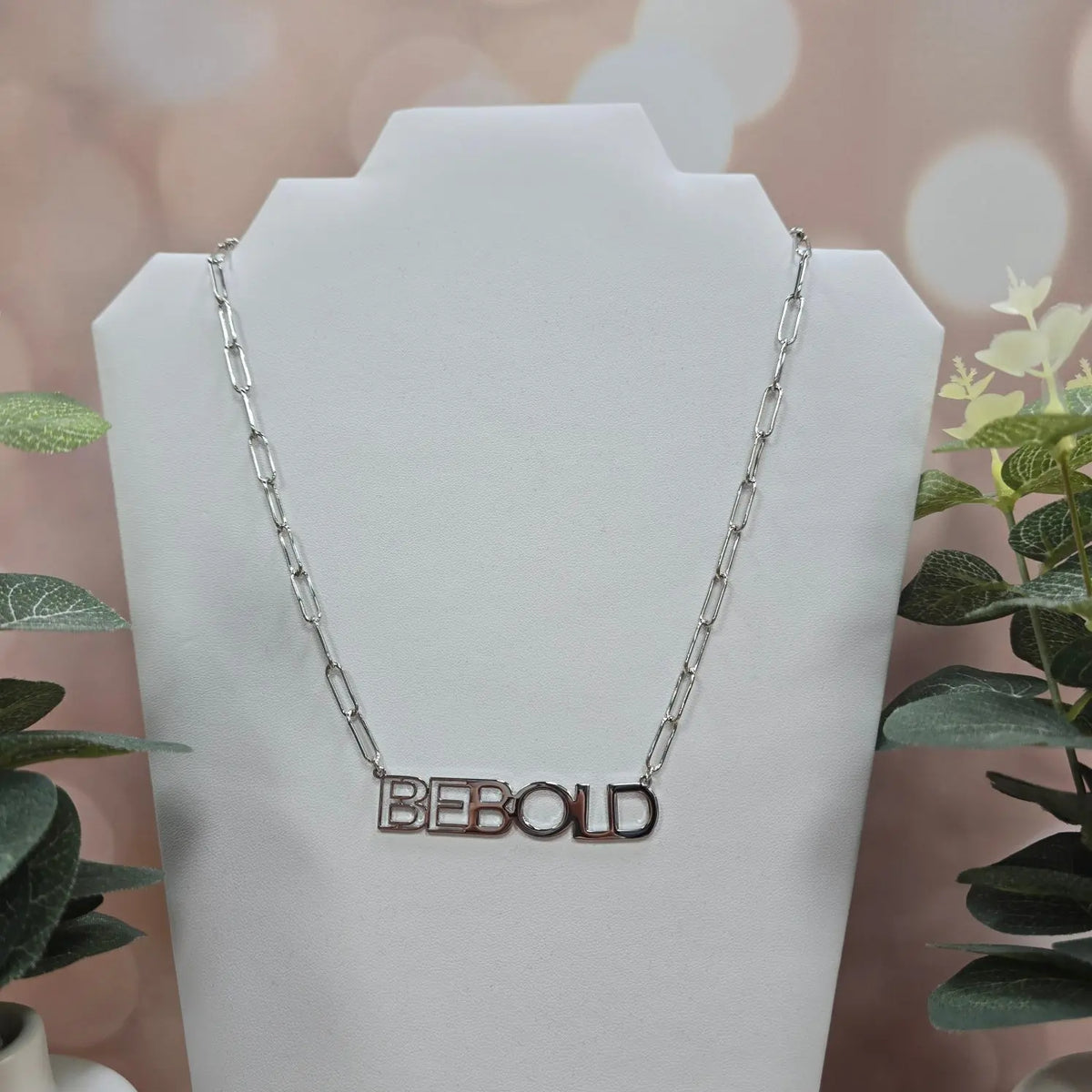Be Bold Link Necklace Zenzii