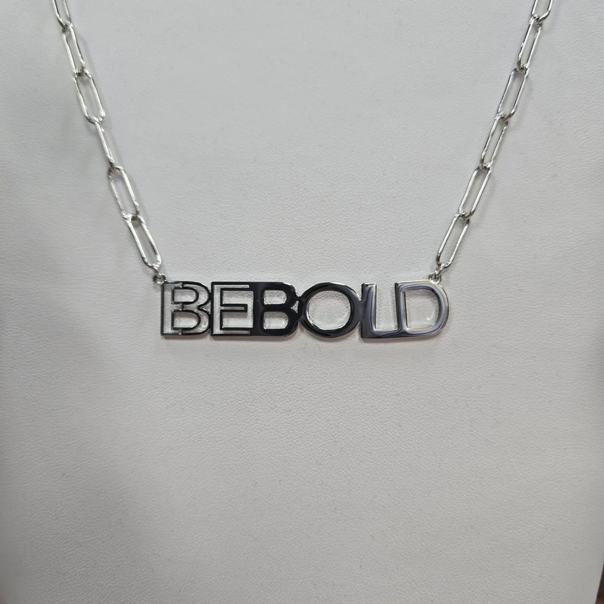 Be Bold Link Necklace Zenzii