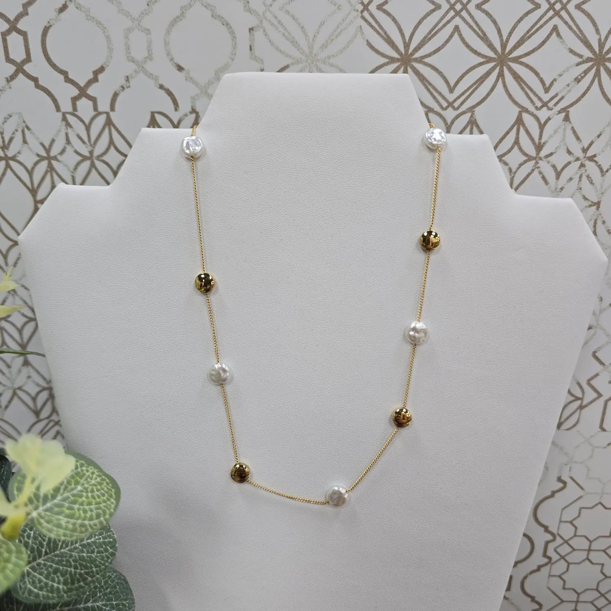 Stainless Steel Flat Pearl and Gold 16"-18" Necklace What's Hot