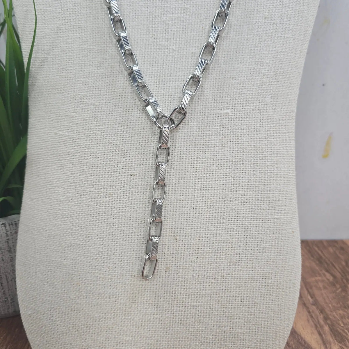 Ivy Necklace ChanSuttPearls
