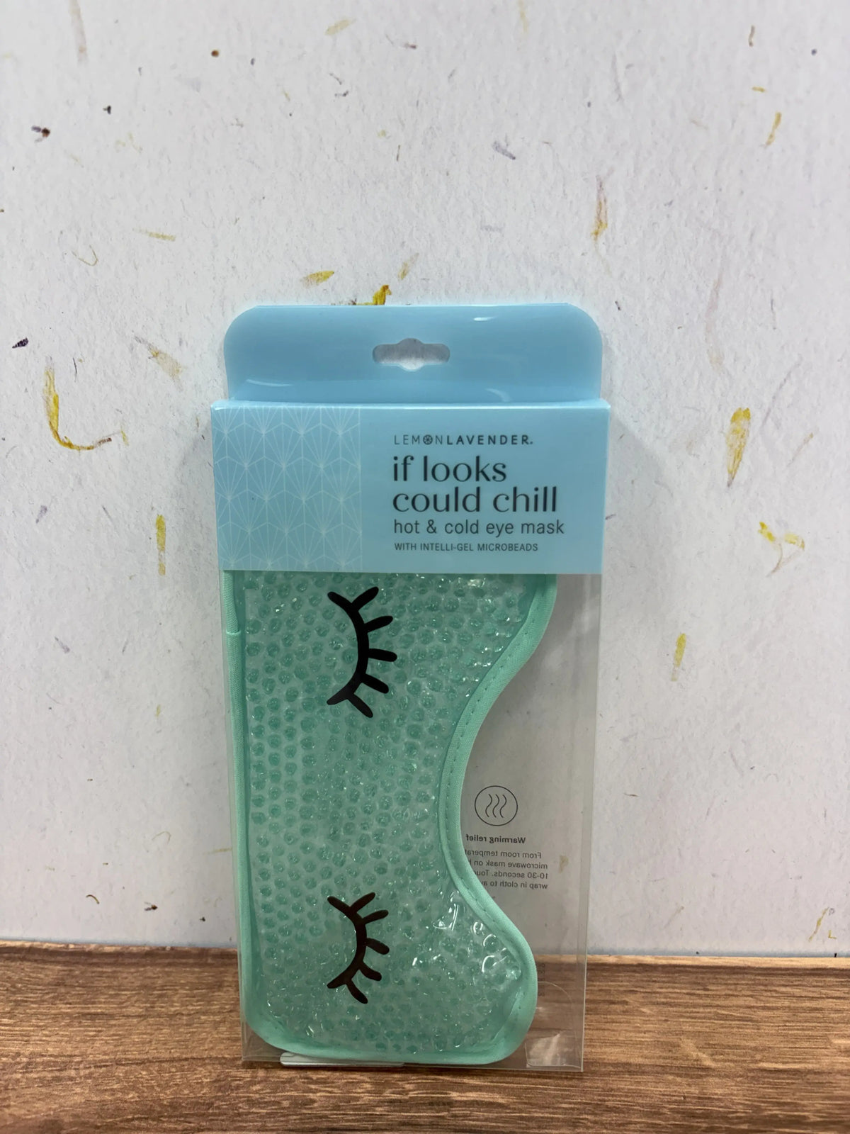 If Looks Could Chill Hot & Cold Gel Eye Mask dm merchandising