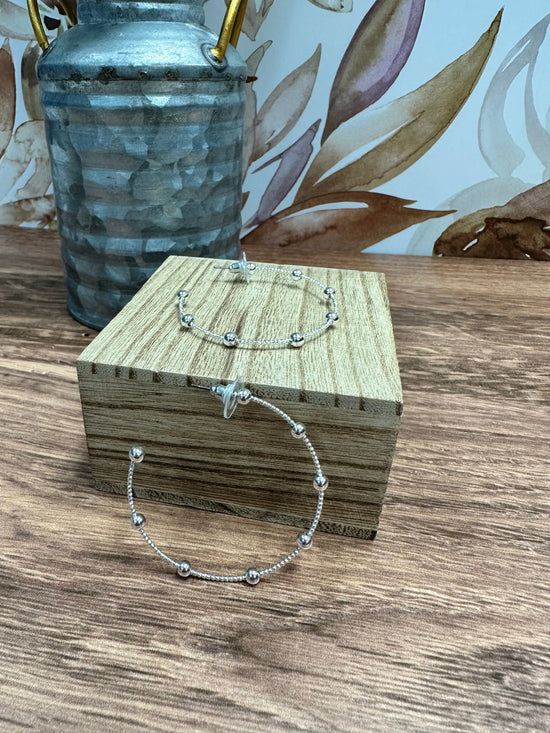 Water Resistant Textured Ball Hoops What's Hot