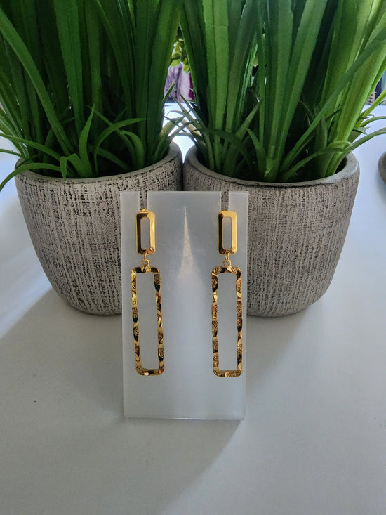 Square Wavy Earrings Suzie Q